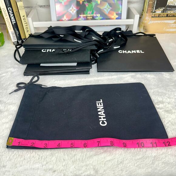 CHANEL Dust Bag, Shopping Bag, note paper & envelope, ribbon gift set - Picture 3 of 6